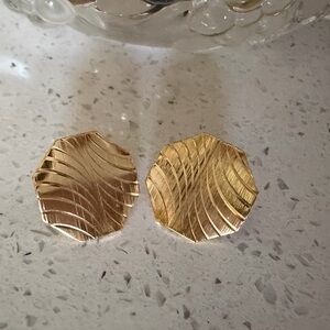Vintage Gold Hexagon Earrings